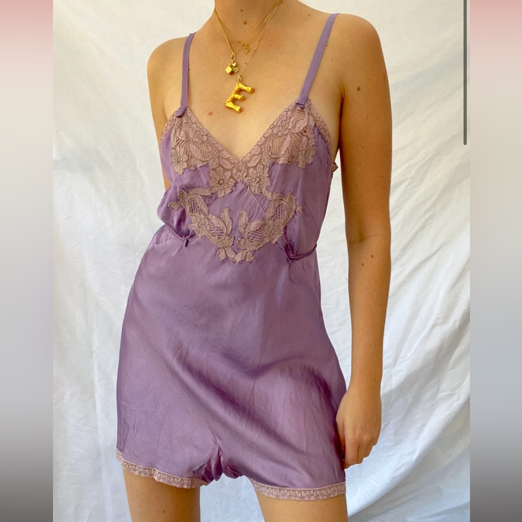 Eveliina Vintage Hand Dyed Purple Step-In